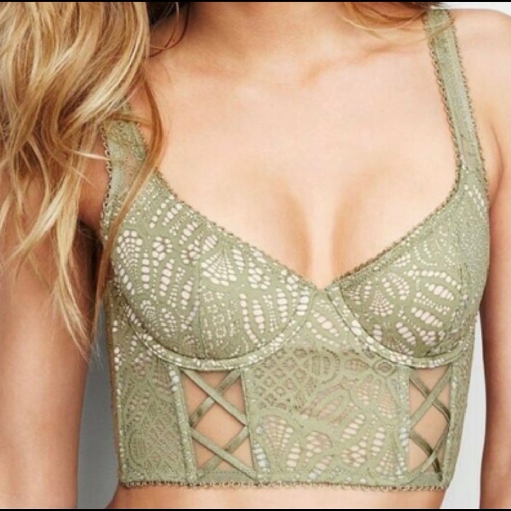 Victoria’s Secret green long line balconet bra 34B